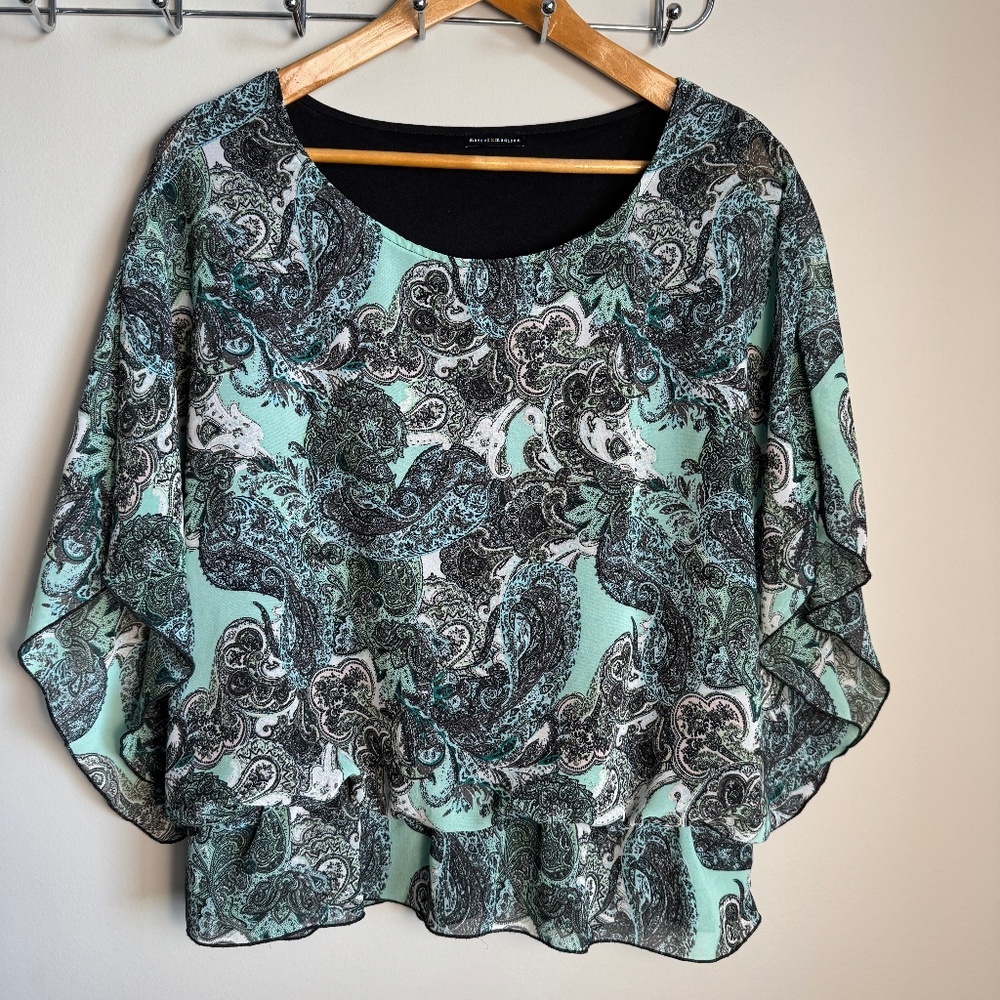Mercer & Madison Women's Sleeveless Blouse Ruffle Hem Abstract Paisley Green L